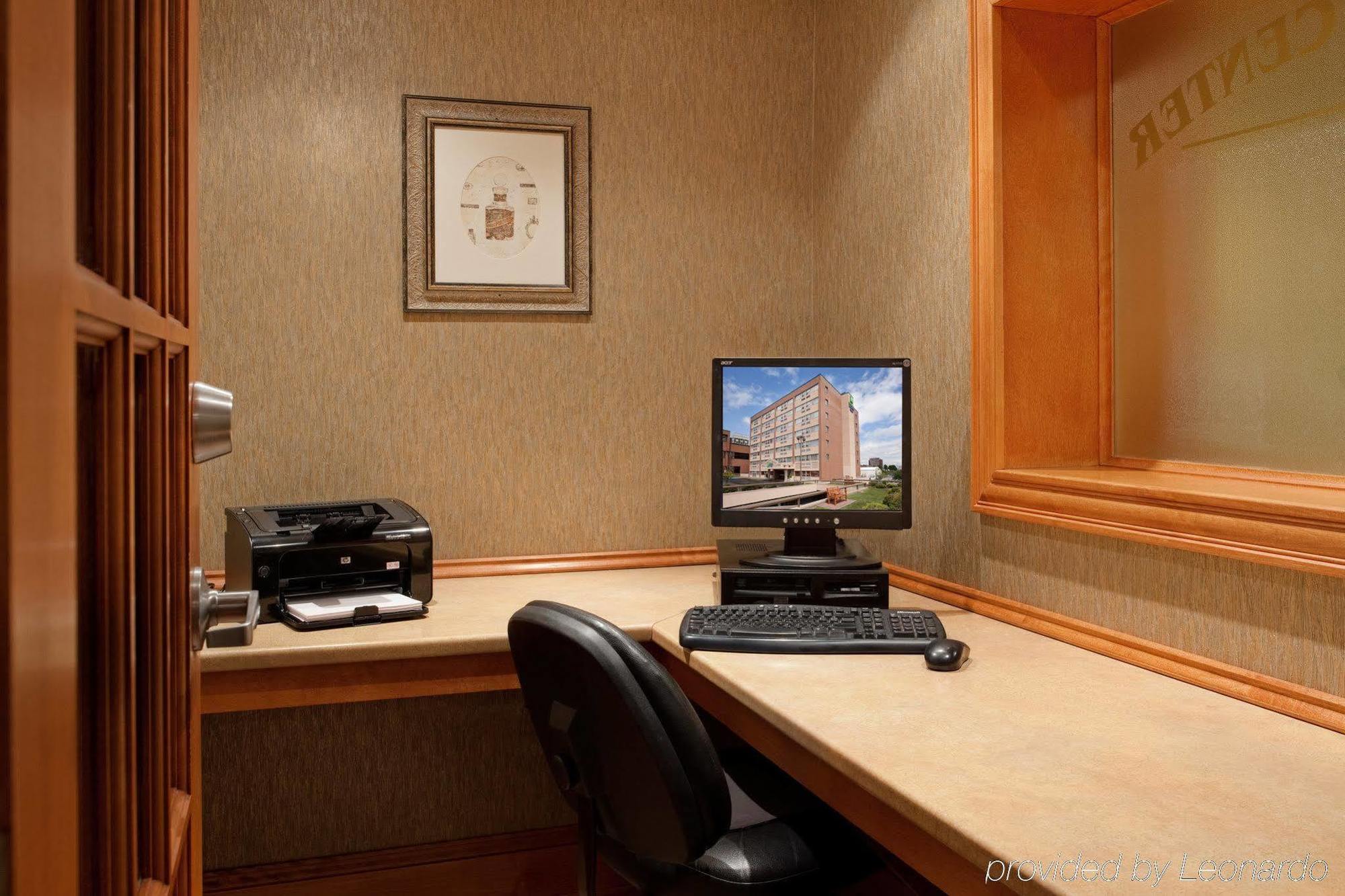 Holiday Inn Express Hotel & Suites Saint John Harbour Side By Ihg Eksteriør billede