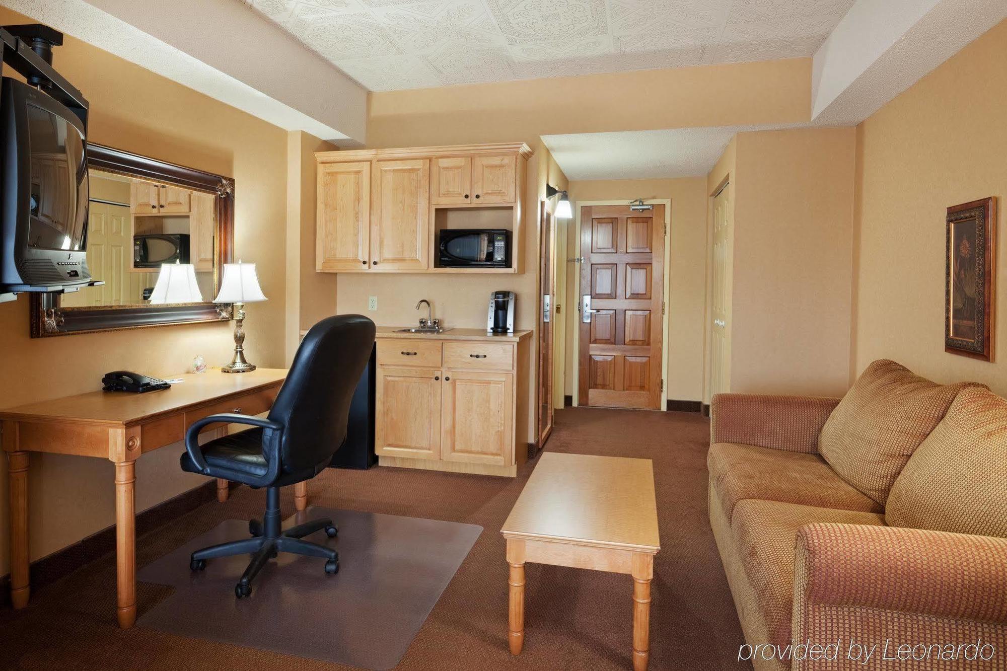 Holiday Inn Express Hotel & Suites Saint John Harbour Side By Ihg Eksteriør billede