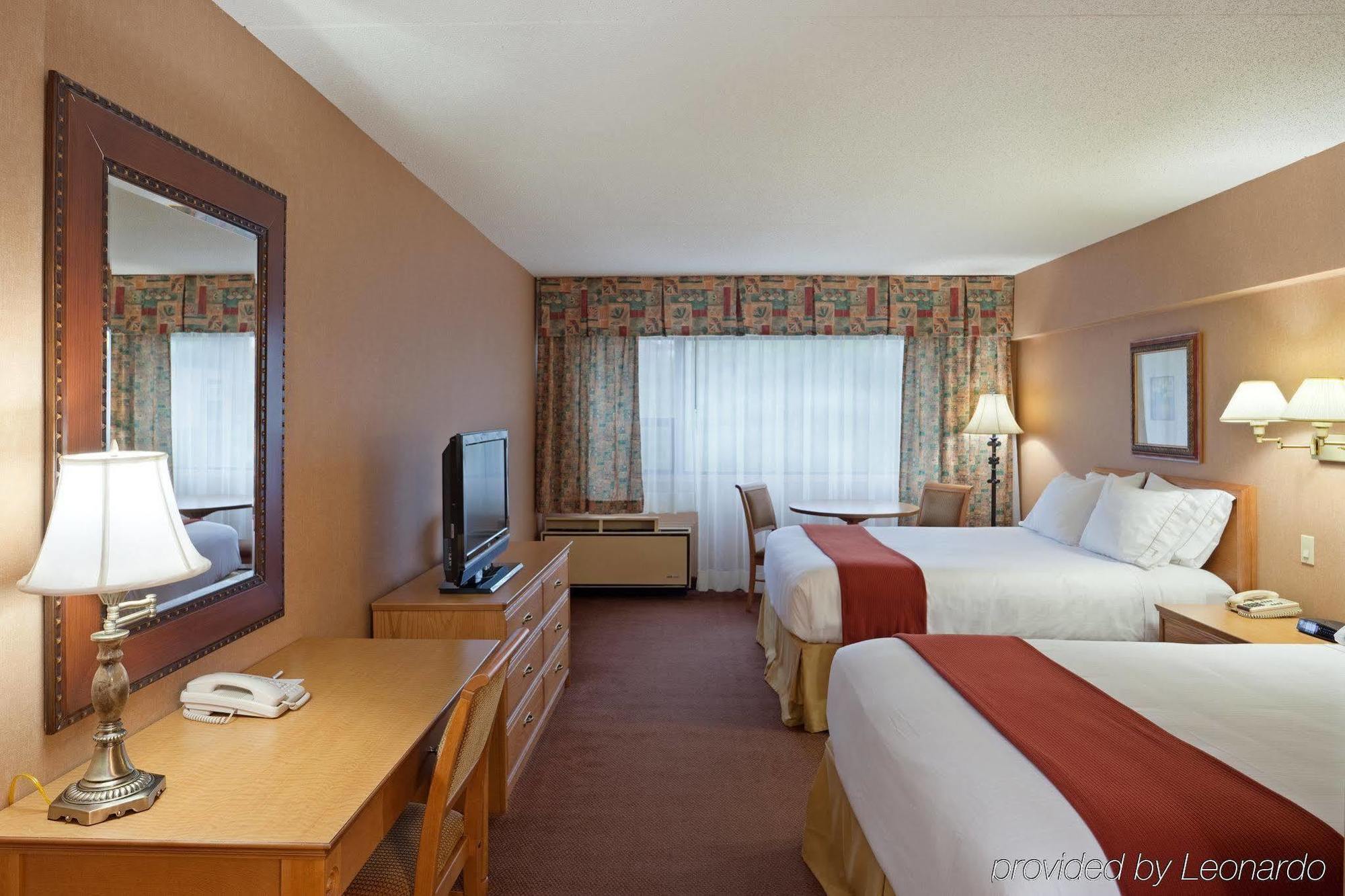 Holiday Inn Express Hotel & Suites Saint John Harbour Side By Ihg Eksteriør billede